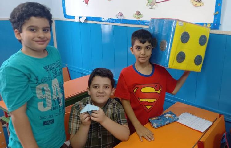 : ریاضیدان کوچک، تبدیل واحدهای ریال و تومان،بازی و دست ورزی همراه با نمکدان کاغذی 3