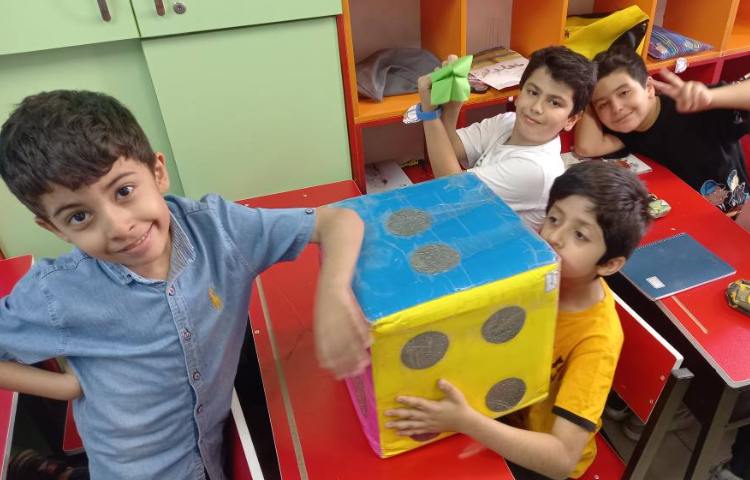 : ریاضیدان کوچک، تبدیل واحدهای ریال و تومان،بازی و دست ورزی همراه با نمکدان کاغذی 5