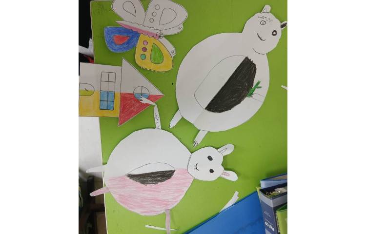 ریاضی_دست ساخته های دانش آموزان_ تقارن 1