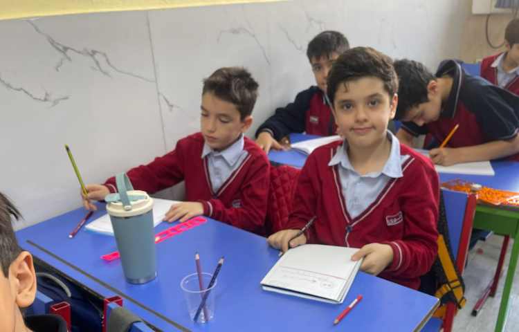 ریاضی،دست ورزی آمادگی برای ضرب،کلاس3/2خانم کوچک