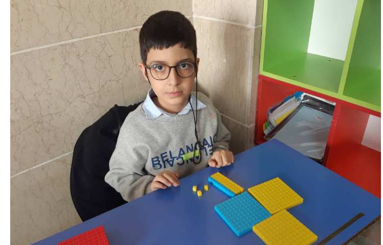 ریاضی،ساخت اعداد سه رقمی با کوئیزنر 7