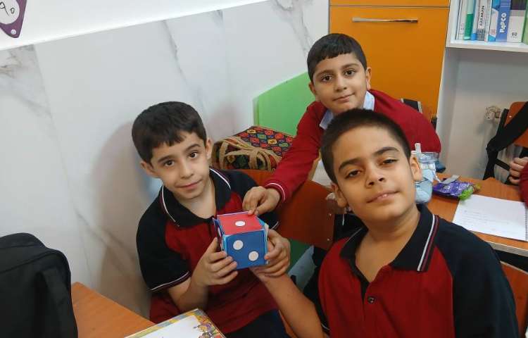 ریاضی_سخت مکعب رنگی 8