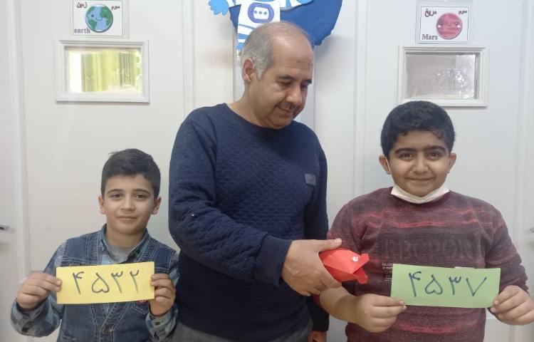 :ریاضی،مبحث مقایسه ی عدد ها،صفحات 100 و 101