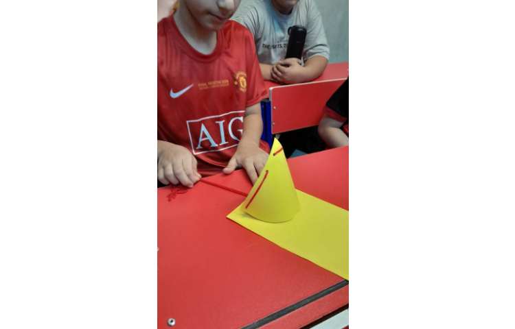 ریاضی:گسترده اشکال هندسی 3