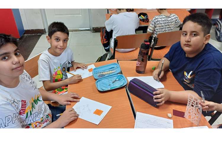 ریاضی آشنایی با مساحت به کمک صفحه شطرنجی 1