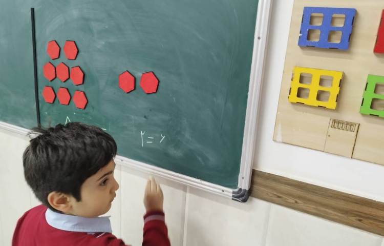 ریاضی آشنایی با مفهوم تفریق 3