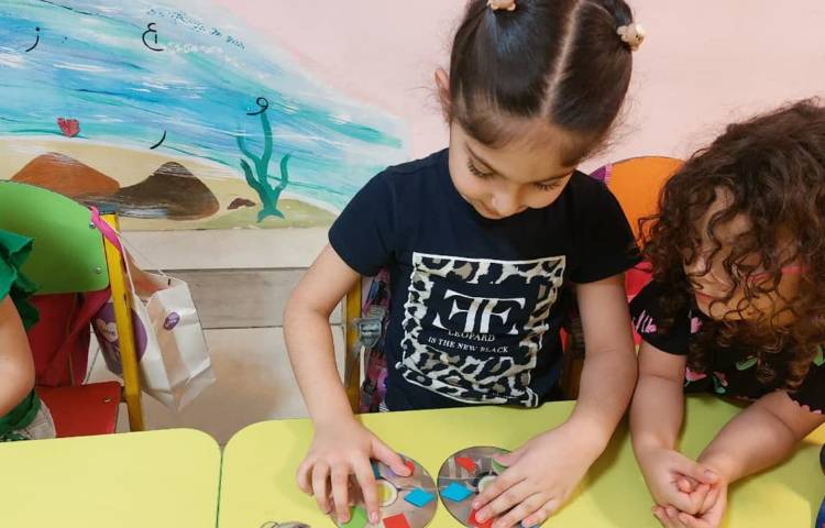 ریاضی: آشنایی با مفهوم شباهت ها 3