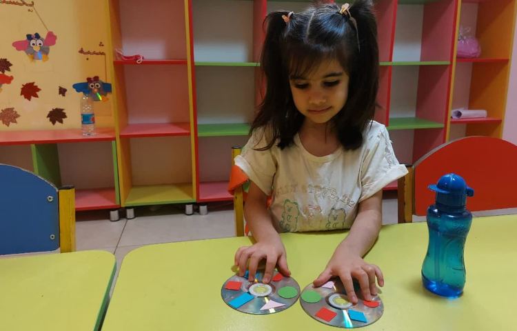 ریاضی: آشنایی با مفهوم شباهت ها 5