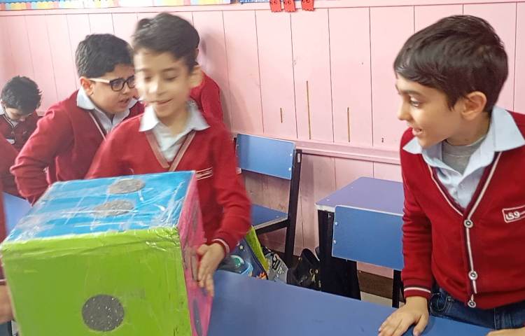 ریاضی ، آموزش ضرب در اعداد و مضارب 10 و حل صفحه ی 136