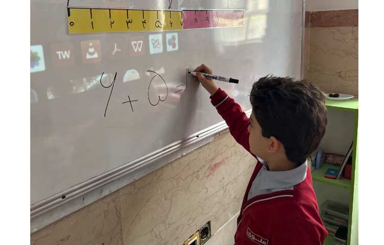 ریاضی آموزش محور با داستان و بازی 5