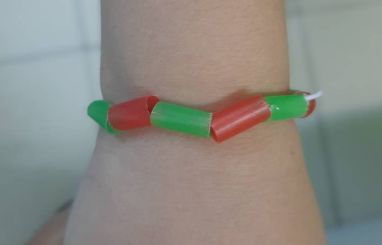 : ریاضی، آموزش و ساخت دستبند با توجه به مبحث الگوی منظم 2