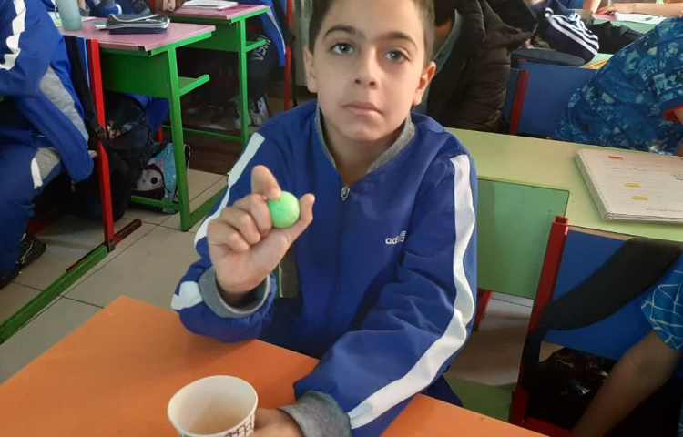 ریاضی: احتمال و بررسی وضعیت مهره‌های رنگی 2