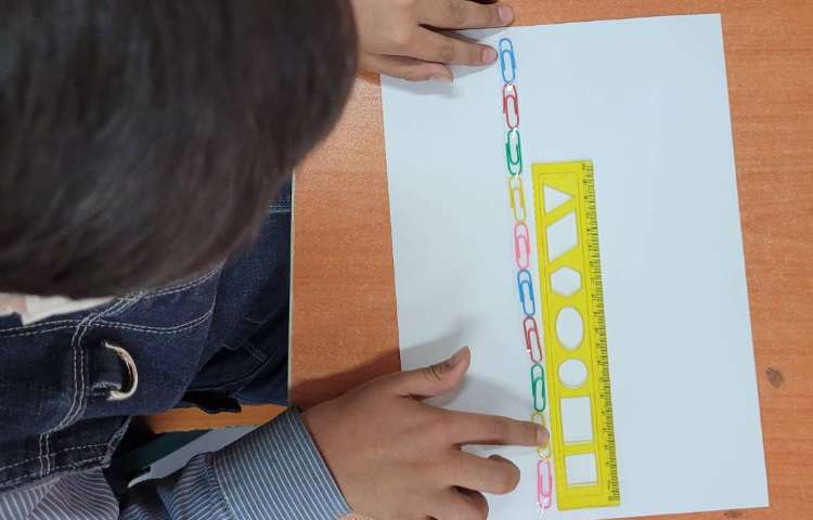 ریاضی: اندازه گیری با کمک گیره ی دفتر 6