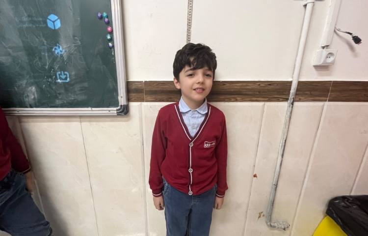 ریاضی: اندازه گیری قد، دور سر، انگشت اشاره و دور مچ با وسیله‌ی اندازه گیری متر 4