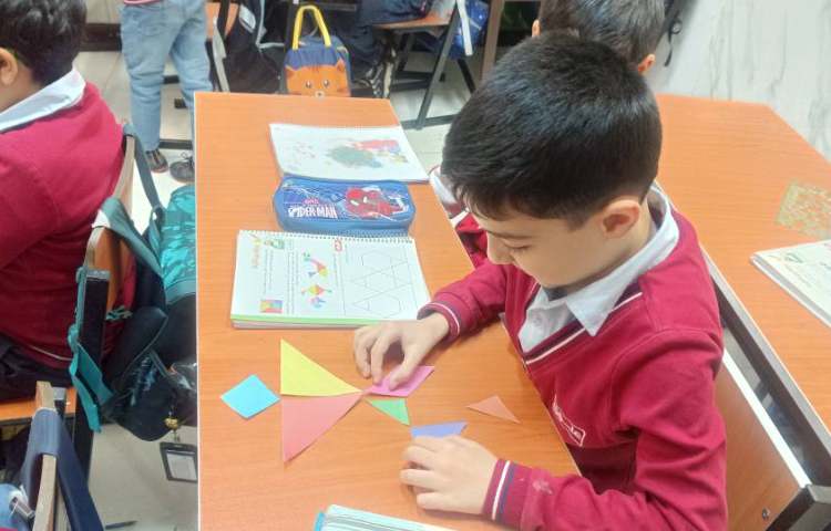 ریاضی ( بازی با اشکال هندسی ) 8