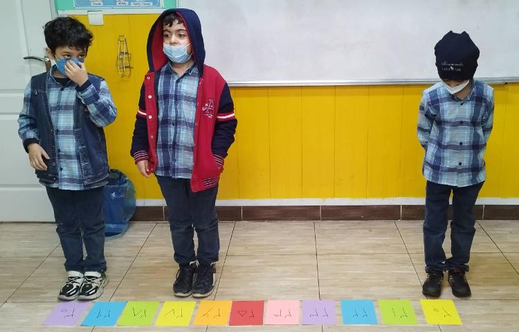 :ریاضی، بازی درس تقریب، کلاس فضانوردان 4