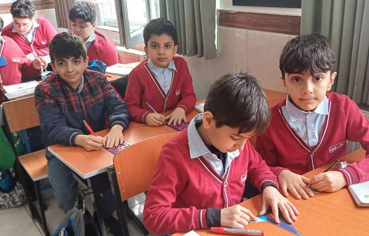 ریاضی - تدریس ارتفاع مثلث 3