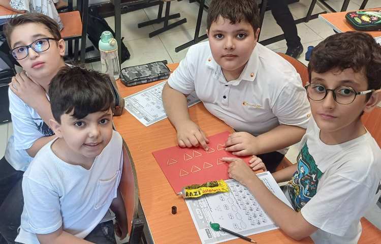 ریاضی تدریس الگو کاربرگ و کاردستی 4