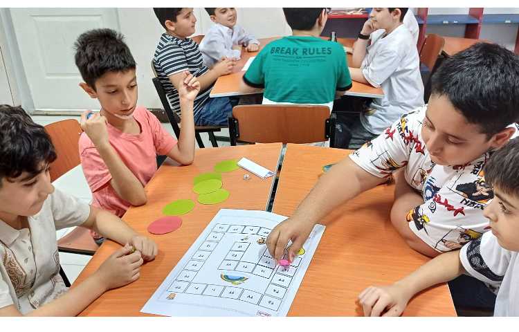 ریاضی تقسیم و باقی مانده همراه با بازی در کلاس 2