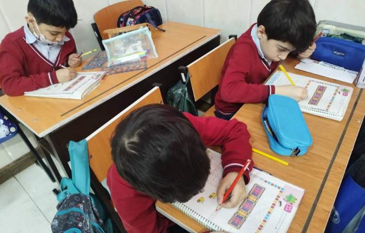 ریاضی تمرین کتاب (مبحث الگو، قرینه و جدول سودکو) 4