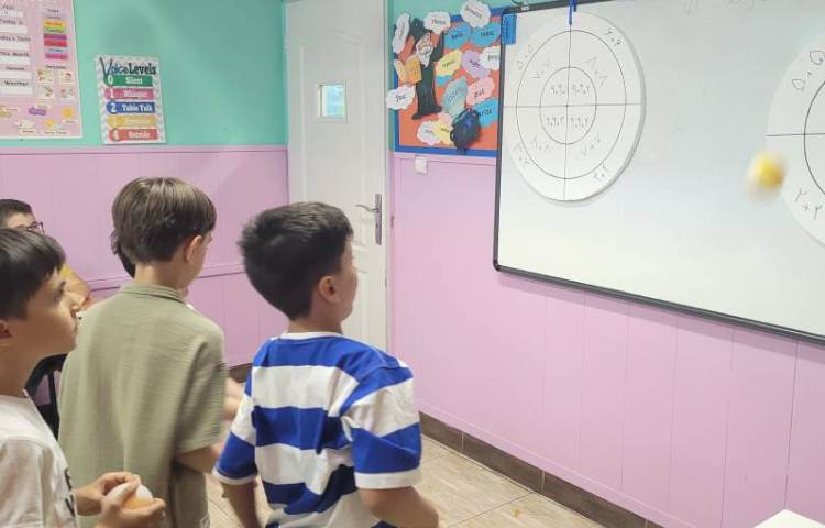 ریاضی جمع اعداد همراه با بازی 1