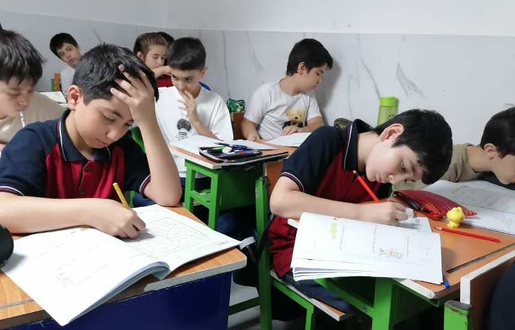 ریاضی حل تمرین و مرور جمع و تفریق کسرها