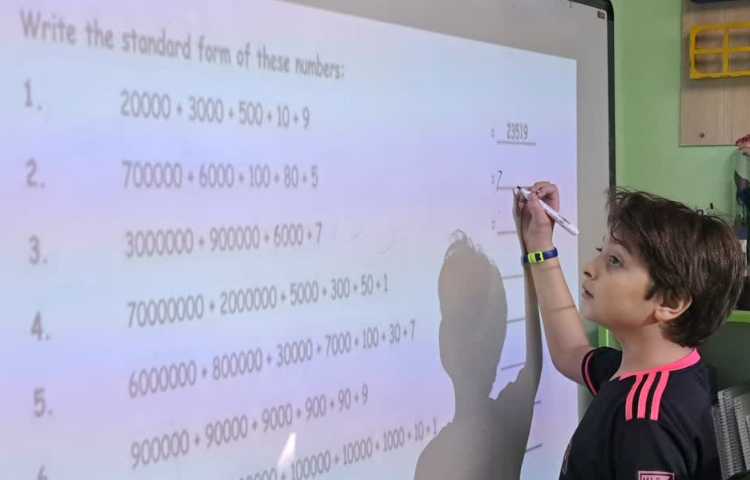 ریاضی خواندن اعداد بیش از 9رقم