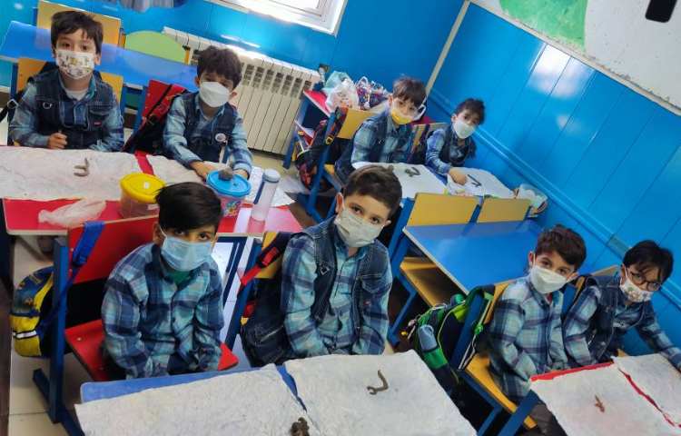 :ریاضی، دست ورزی اعداد 1 تا 10 با استفاده از خمیر 3