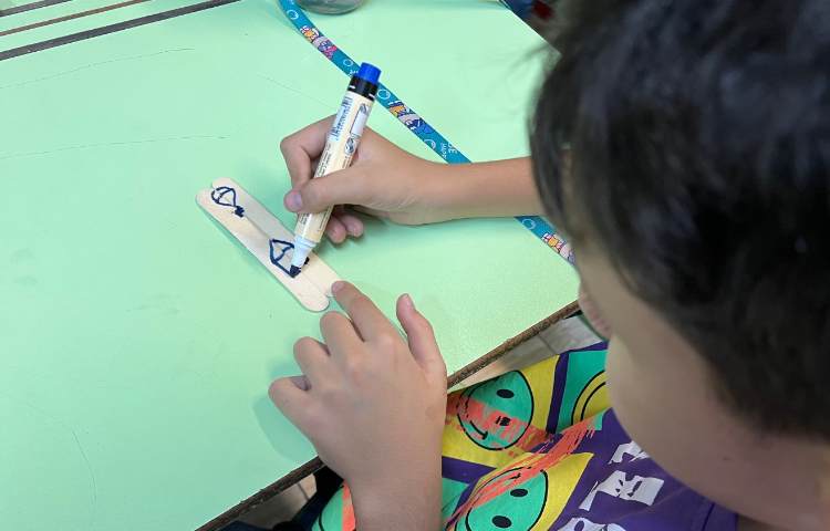 ریاضی، دست ورزی تقارن 3