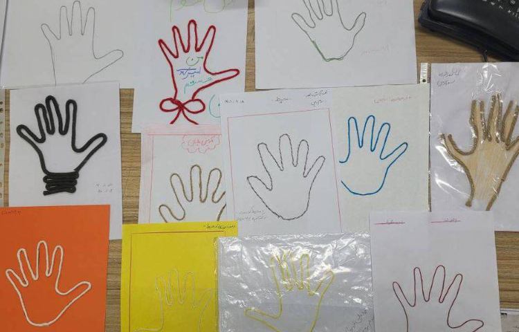 :ریاضی، دست ورزی مبحث محیط، محیط دست بچه ها 2