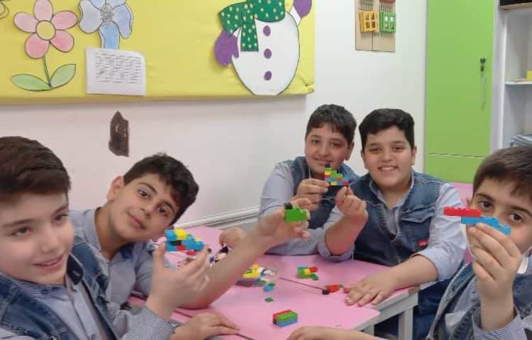 ریاضی - ساخت اشکال مختلف و محاسبه‌ی حجم آنها 1