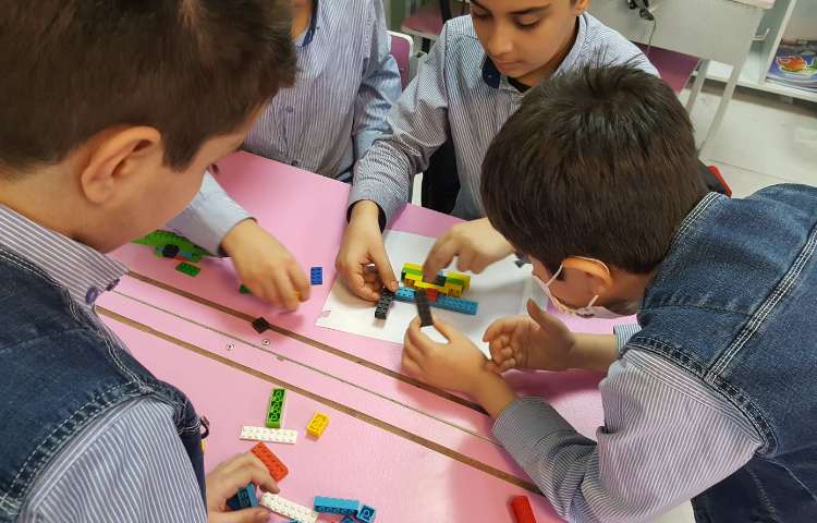 ریاضی/ ساخت سازه‌های متقارن 3