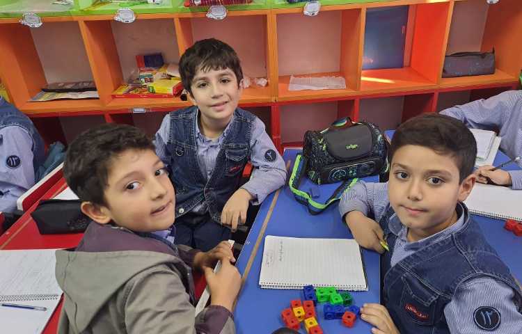 ریاضی سوم،مبحث دسته بندی،آمادگی جهت آموزش ضرب 8