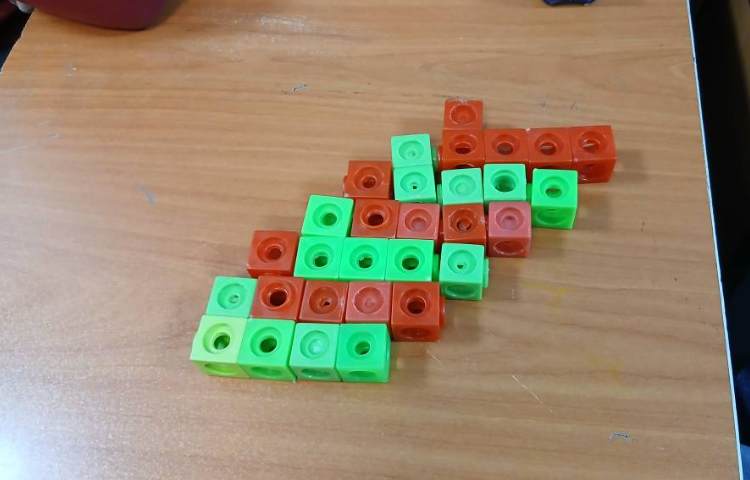 ریاضی_ شروع آموزش ضرب با دست ورزی 1