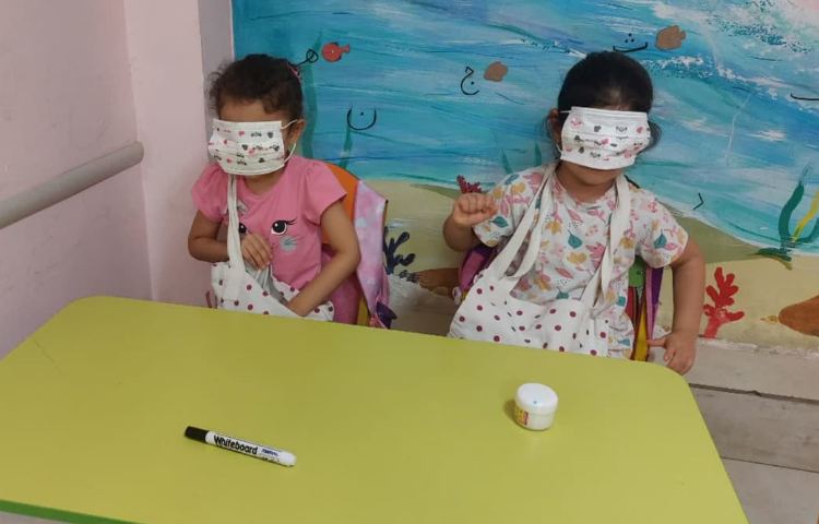 ریاضی: شناخت اشکال هندسی با چشم بسته 2