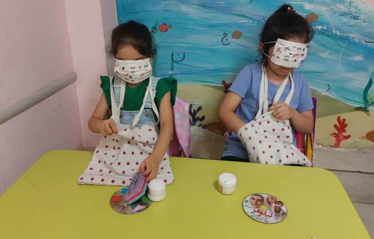 ریاضی: شناخت اشکال هندسی با چشم بسته 3