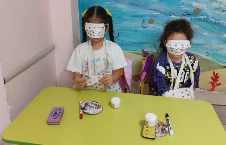 ریاضی: شناخت اشکال هندسی با چشم بسته