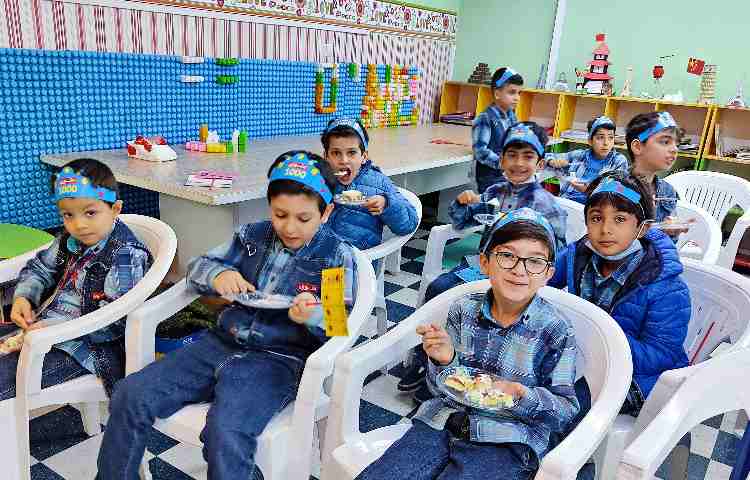 :ریاضی، عددهای چهار رقمی، پایه سوم 18