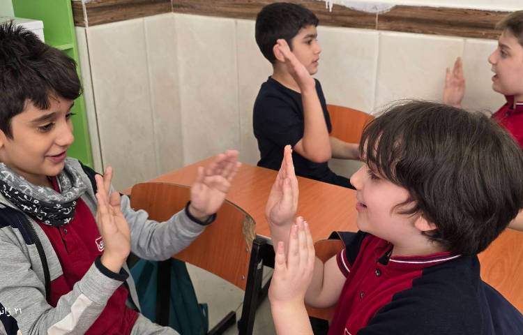 ریاضی -مبحث: تکرار و تمرین ضرب با بازی 6