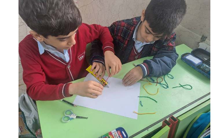 ریاضی مبحث جداسازی خطوط و اشکال یکی از راهبردهای حل مسئله با عنوان زیر مسئله 7