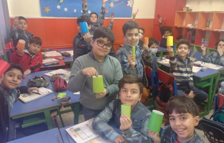 :ریاضی، مبحث جدول داده ها، صفحات 118 و 119