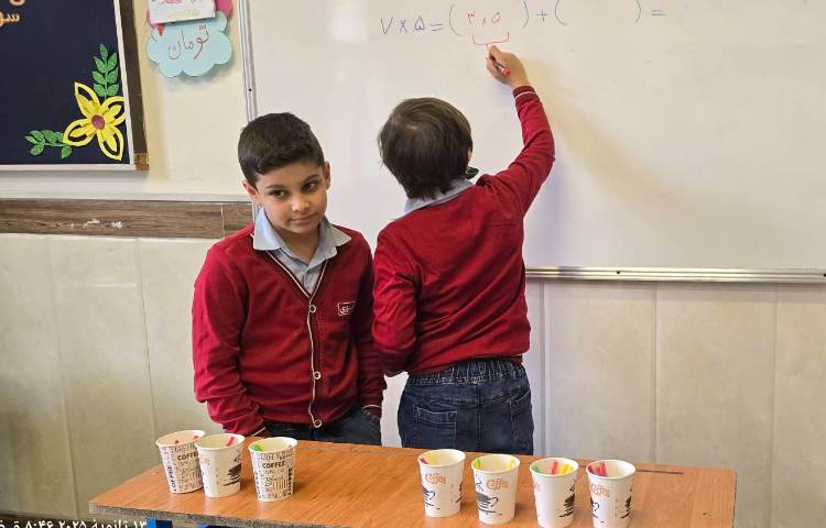 ریاضی -مبحث: خاصیت توزیع‌پذیری ضرب 5