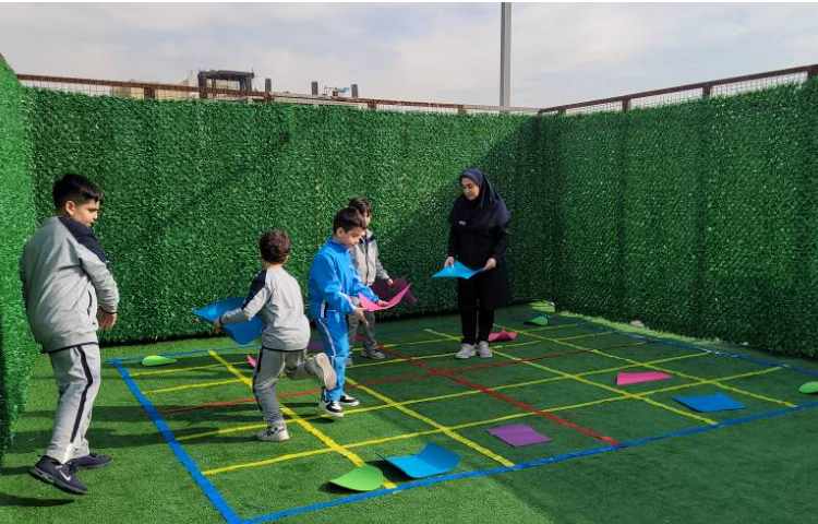 ریاضی مبحث خط تقارن 5