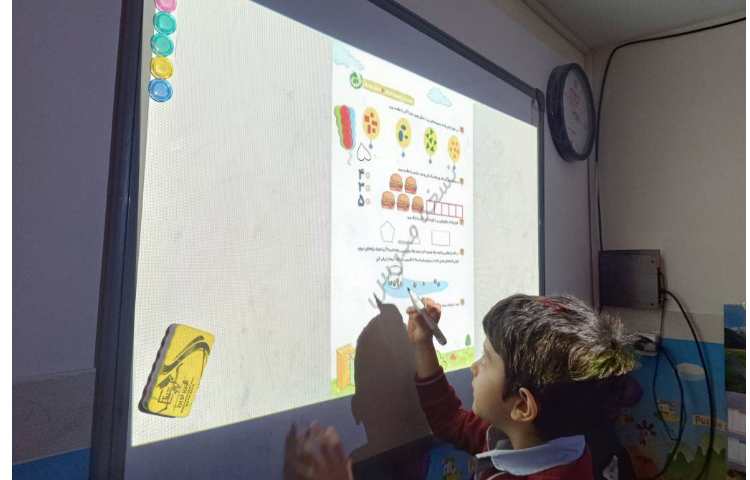 ریاضی( مبحث عدد 5 توسط دانش‌آموزان انجام شد.) 2