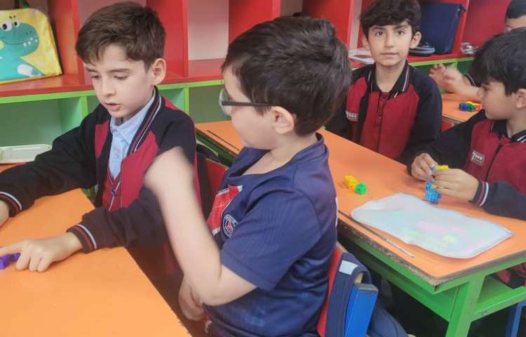 ریاضی پیدا کردن عدد مجهول به کمک دست ورزی 4