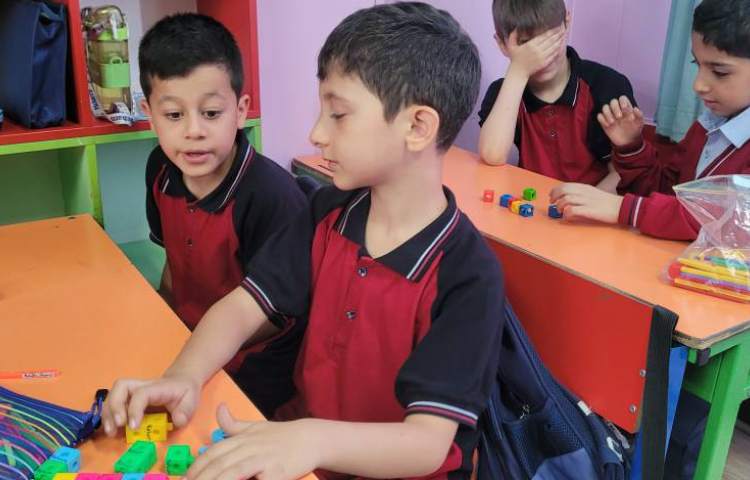 ریاضی پیدا کردن عدد مجهول به کمک دست ورزی 5