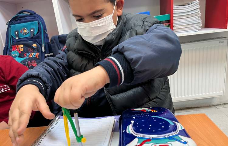 ریاضی : کار با پرگار 7