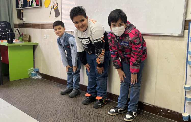 ریتم وگیم -کار جهت تقویت عصب عضله/عمل و عکس العمل/هماهنگی گروهی انجام شد 2