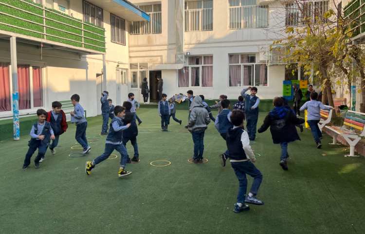 ریتم و گیم-کار با حلقه جهت تقویت چابکی/سرعت عمل و عکس العمل انجام شد 2