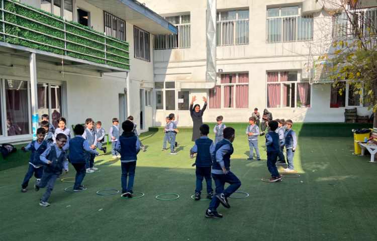 ریتم و گیم-کار با حلقه جهت تقویت چابکی/سرعت عمل و عکس العمل انجام شد 2